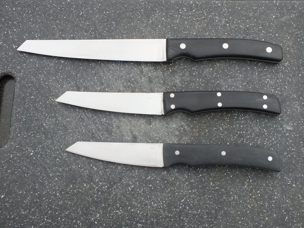 small steak knives